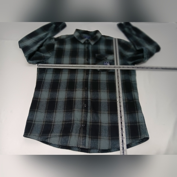 Fox Racing Men's Long sleeve Plaid Flannel button down shirt.  Size L - Picture 6 of 9